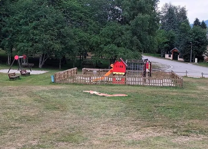 Location Bonascre Toutes Saisons *